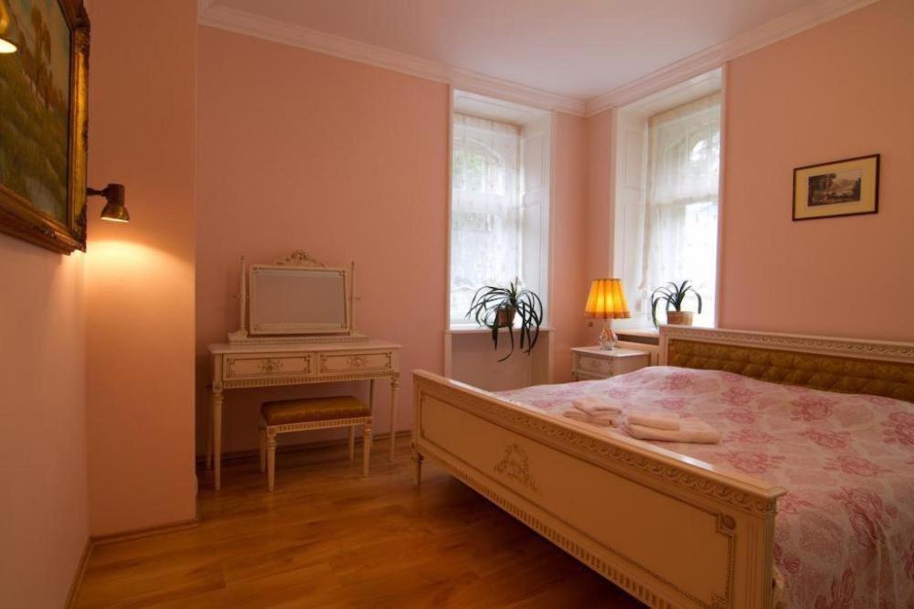 Apartmany Vila Liberty كارلوفي فاري المظهر الخارجي الصورة